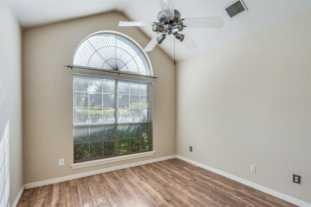 Hunters Glen Twelve - Residential Lease