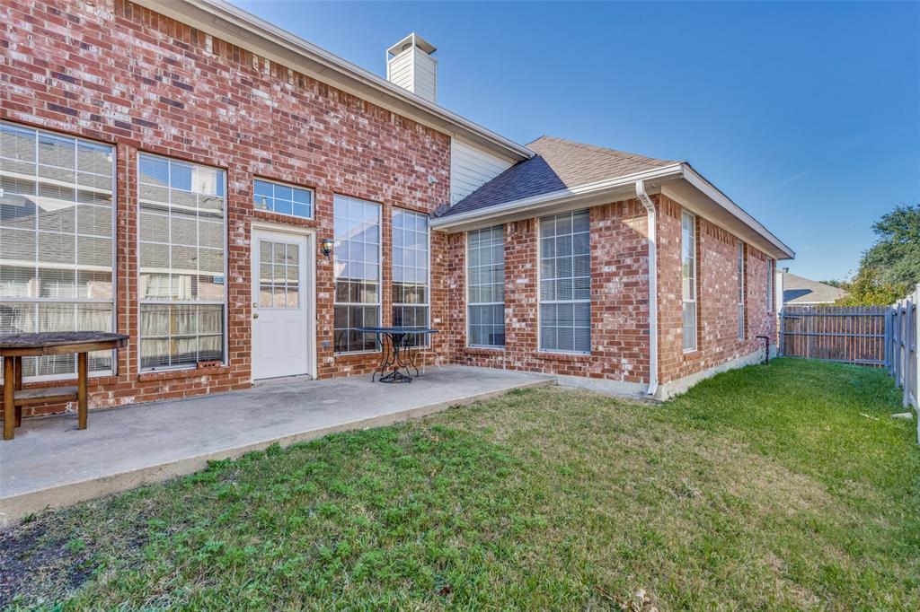 Hunters Glen Twelve - Residential Lease