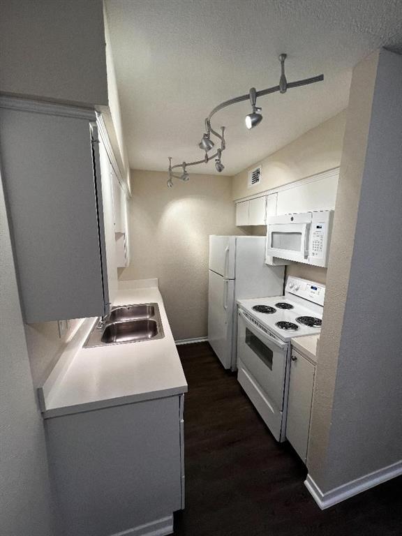 Dallas, Texas 75219, United States, 1 Bedroom Bedrooms, ,1 BathroomBathrooms,Residential,Active,234184