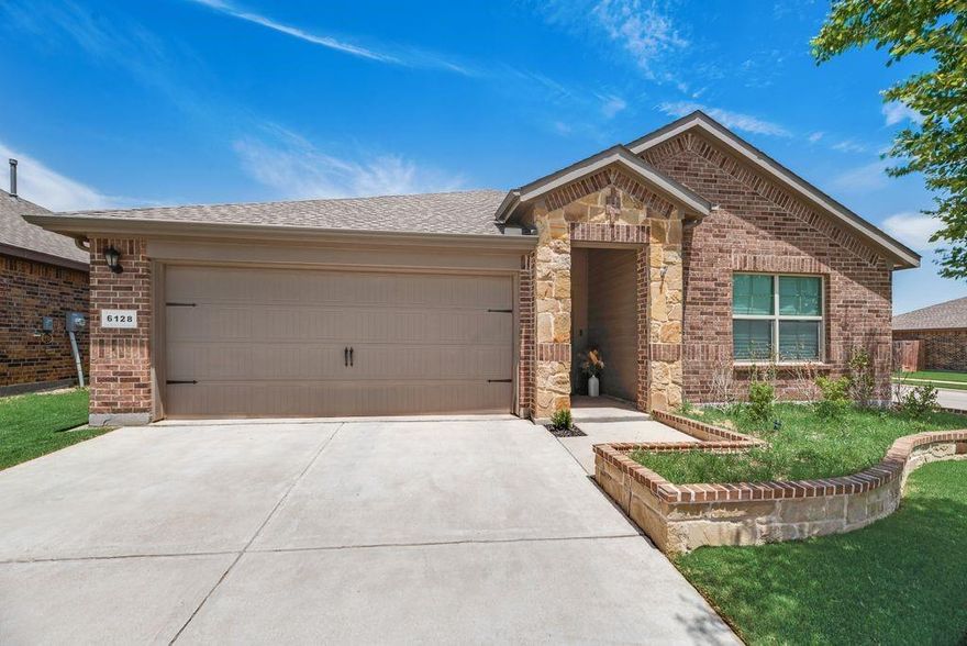 BEAUTIFUL CORNER LOT Built by D.R. Horton ONE OWNER, HIGHLY SOUGHT-AFTER PIONEER POINT in EAGLE MOUNTAIN SAGINAW ISD! Open concept with 4 bedrooms, 2 bathrooms, and 2 car garage. Spacious backyard with covered patio. Gorgeous Granite Countertops. Primary bedroom has a nice walk-in closet.  Stainless steel appliances, Gas range, and Large Granite Island. Enjoy the community pool and playground provided by Pioneer Point! Amazing location close to restaurants, shopping, schools,minutes from Downtown Fort Worth. THIS IS A MUST SEE!