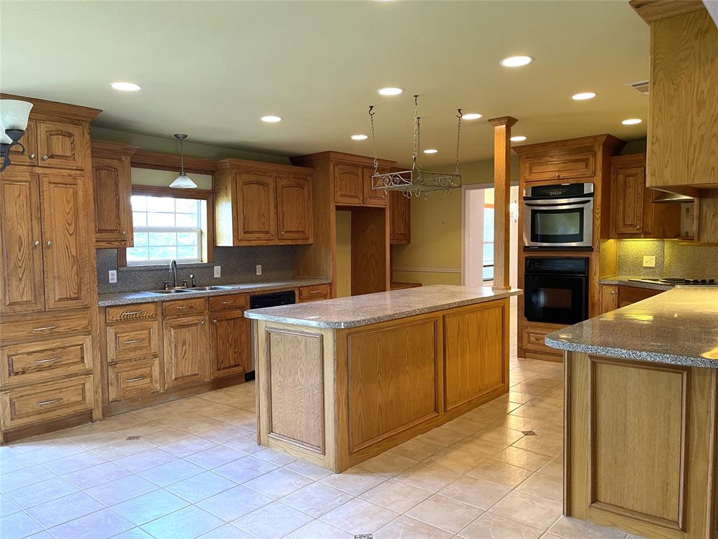 D Avant Surv A-3 - Residential