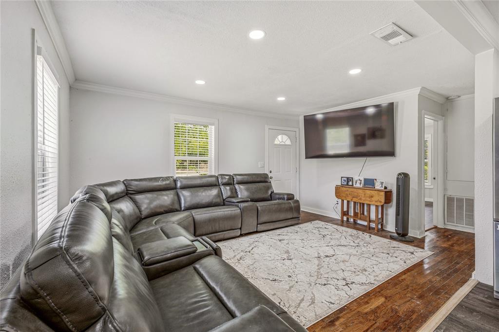 111 Medlan Chapel Road