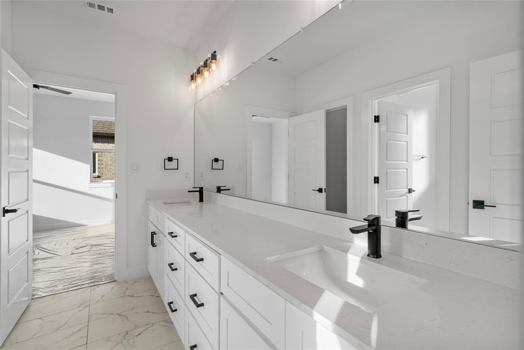 Oak Haven On The Creek - Residential