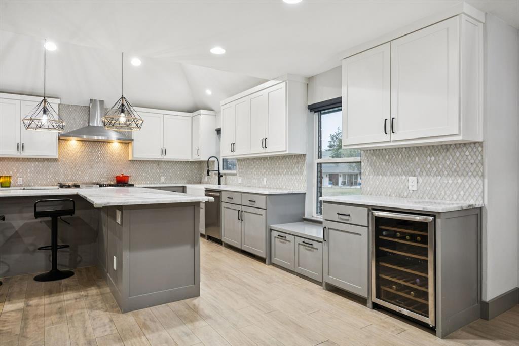 HILLCREST HOMES - Residential