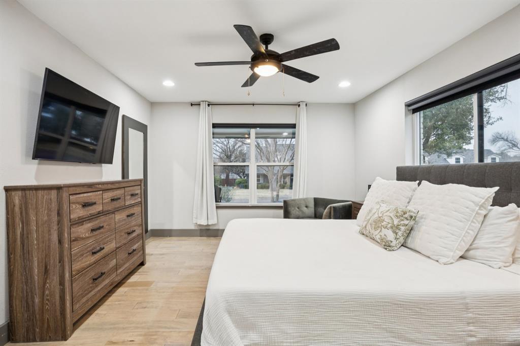 HILLCREST HOMES - Residential