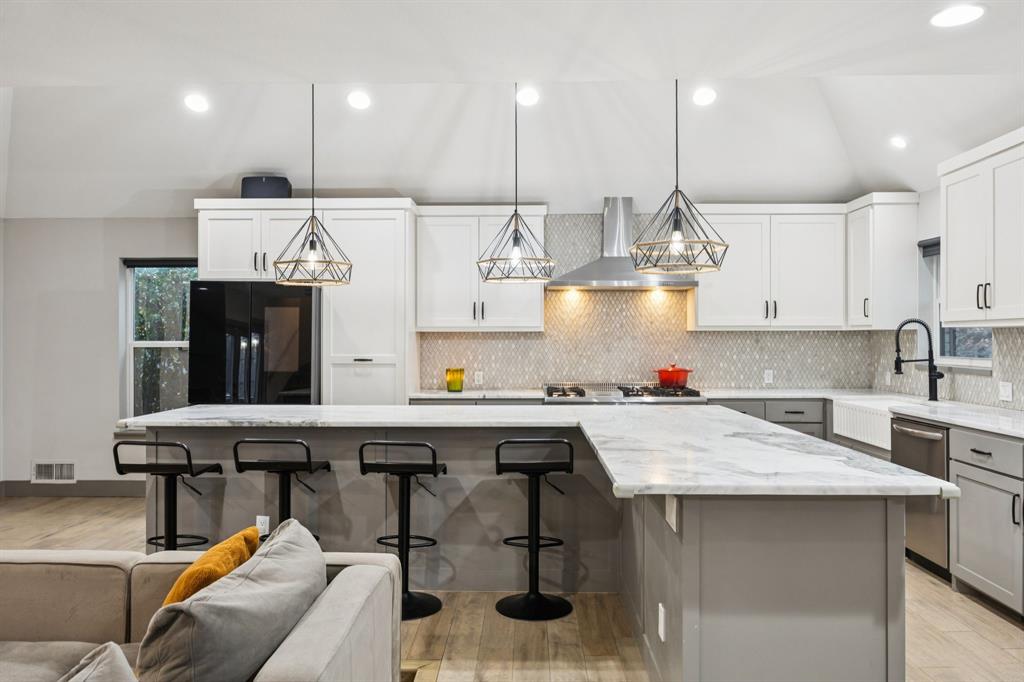 HILLCREST HOMES - Residential