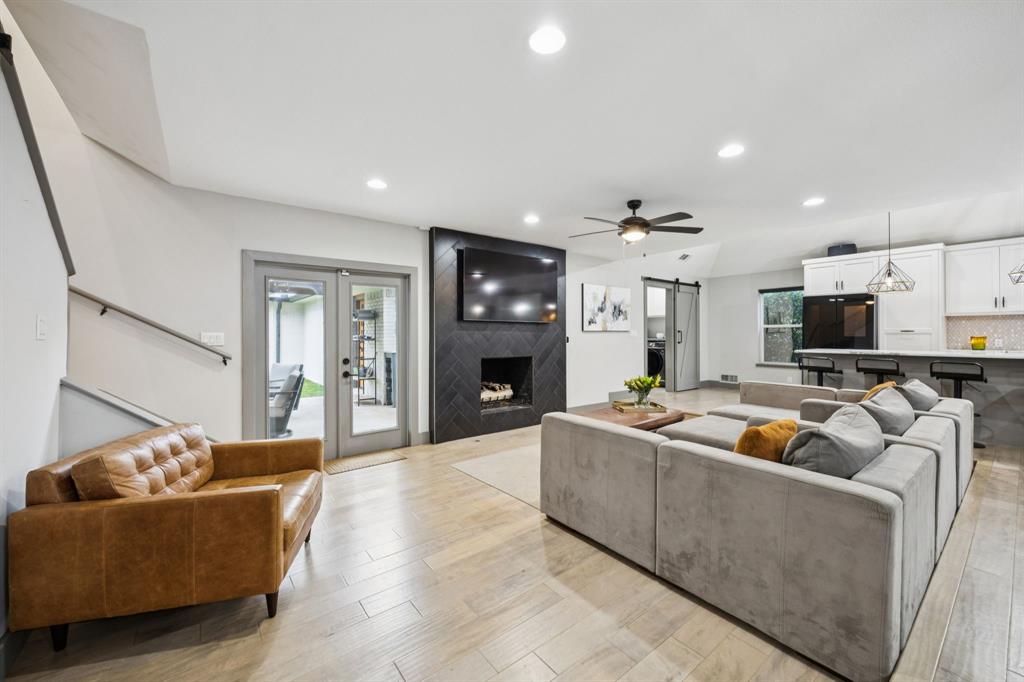 HILLCREST HOMES - Residential