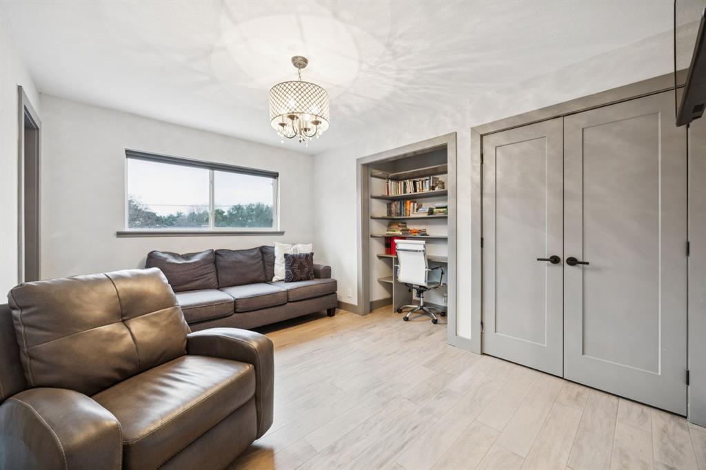 HILLCREST HOMES - Residential