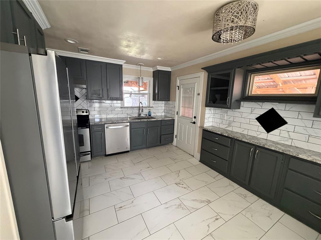 Hillcrest Estate - Residential