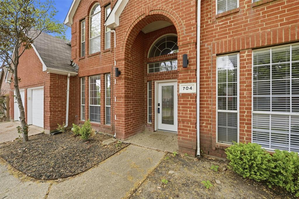 704 Harvest Drive