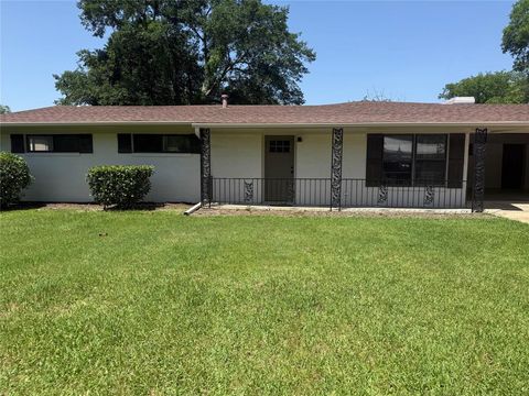 505 N Florence Street Grand Saline TX 75140