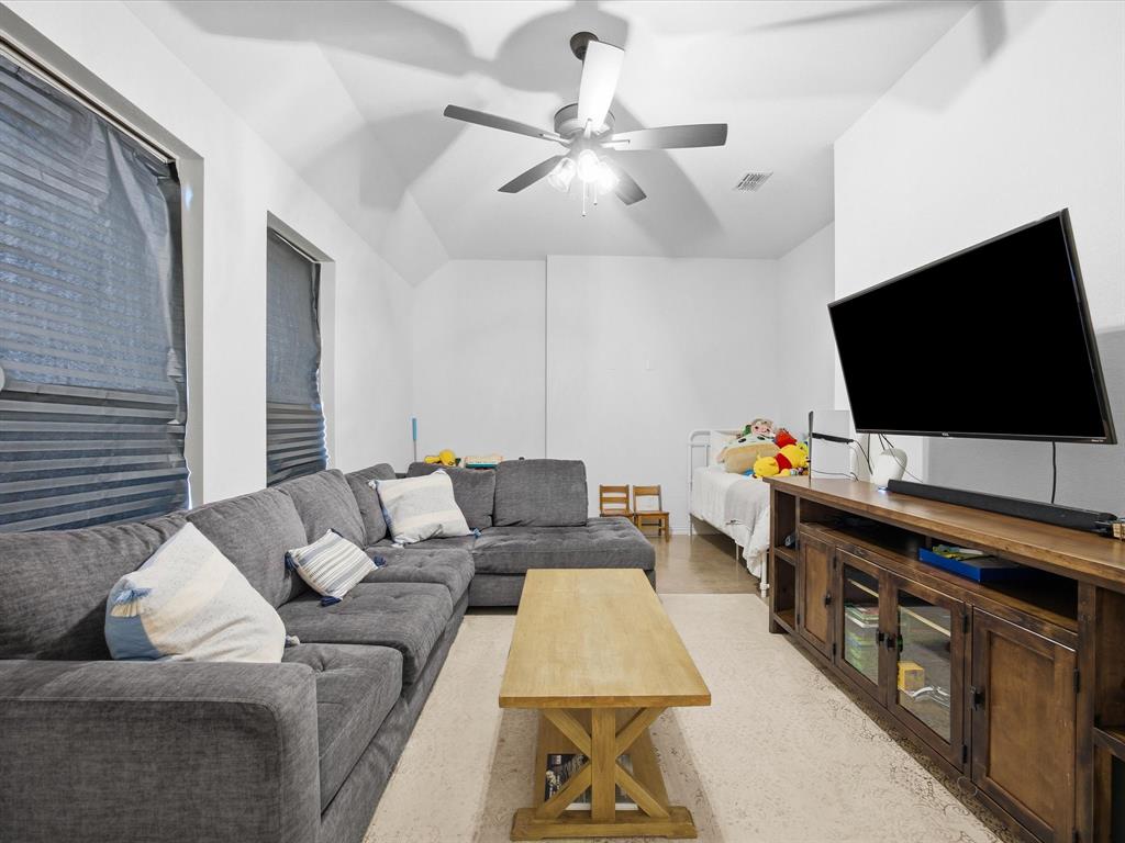 Pyramid Acres - Residential