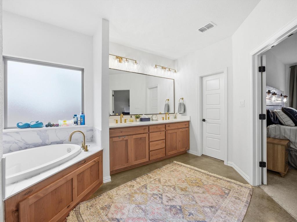 Pyramid Acres - Residential