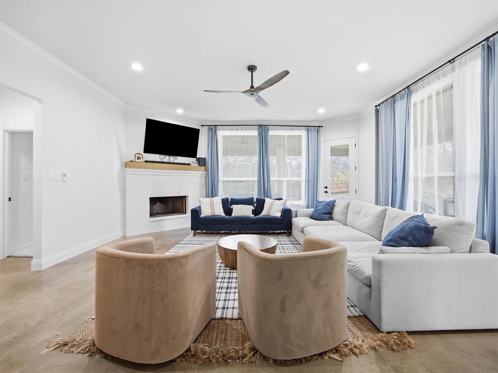 Pyramid Acres - Residential