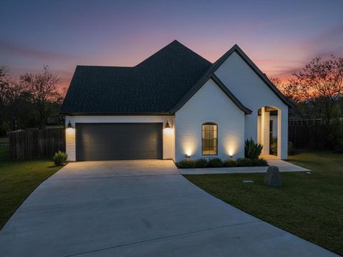 8236 Loar Court Fort Worth TX 76126