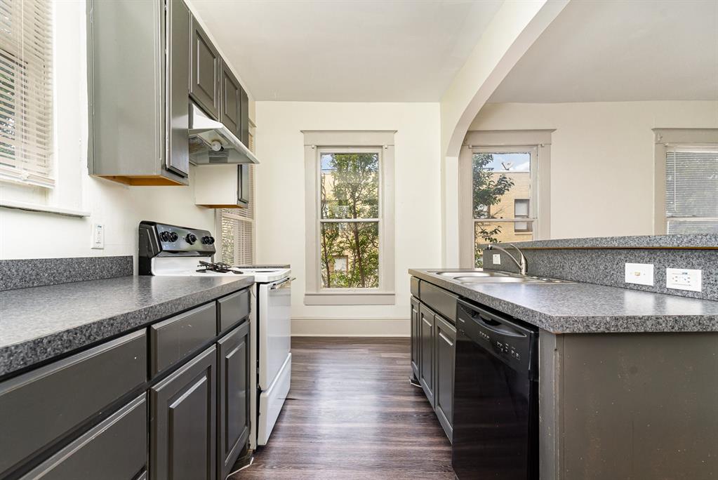 Oak Cliff Annex - Residential Income