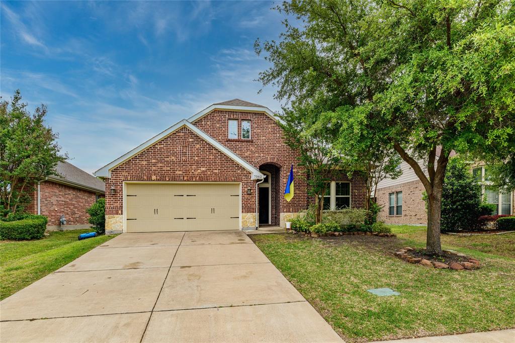 Dallas, Texas 75227, United States, 3 Bedrooms Bedrooms, ,3 BathroomsBathrooms,Residential,Pending,102284