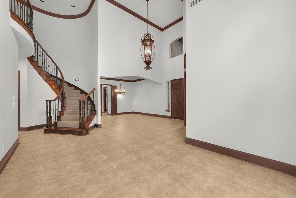 1102 Winnsboro Court