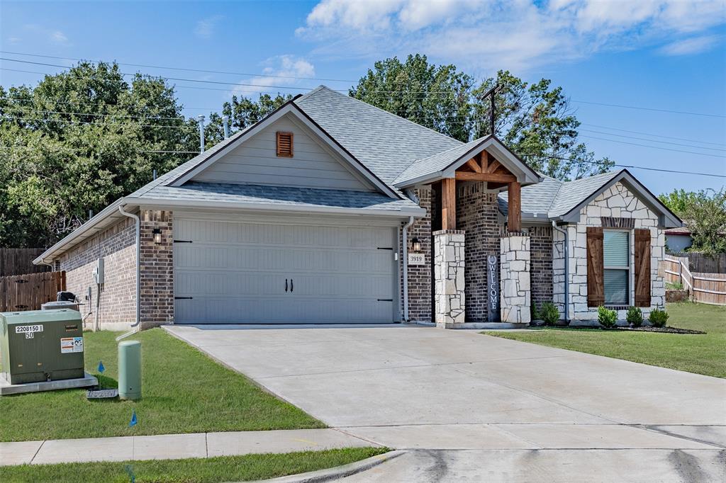 3919 Rose Hill Court