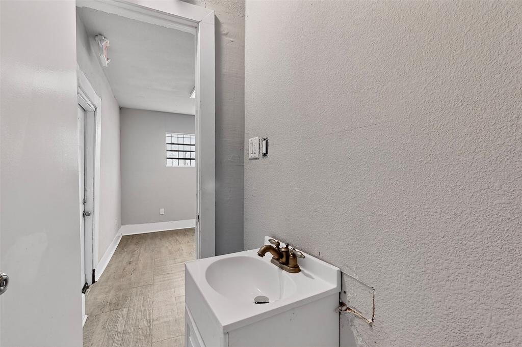 Hillview Add - Commercial Lease