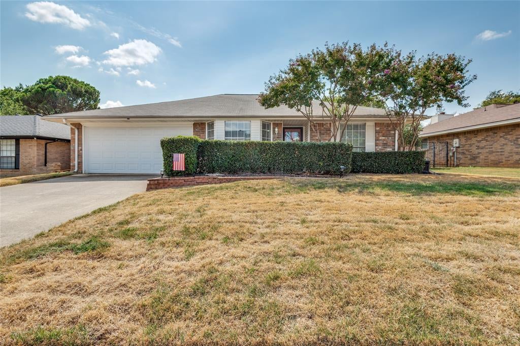 500 Bayberry Lane
