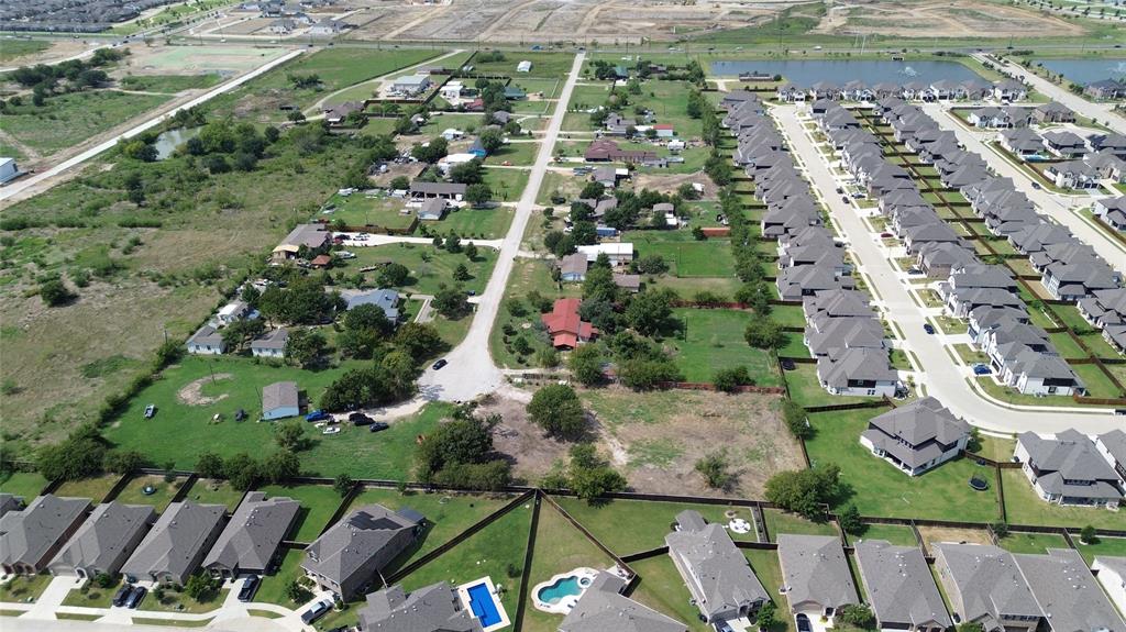 24041 Countryview Drive