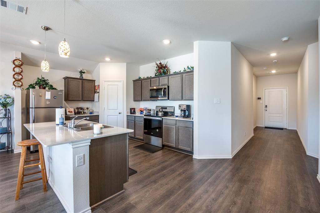 Magnolia Ph 6 - Residential Lease