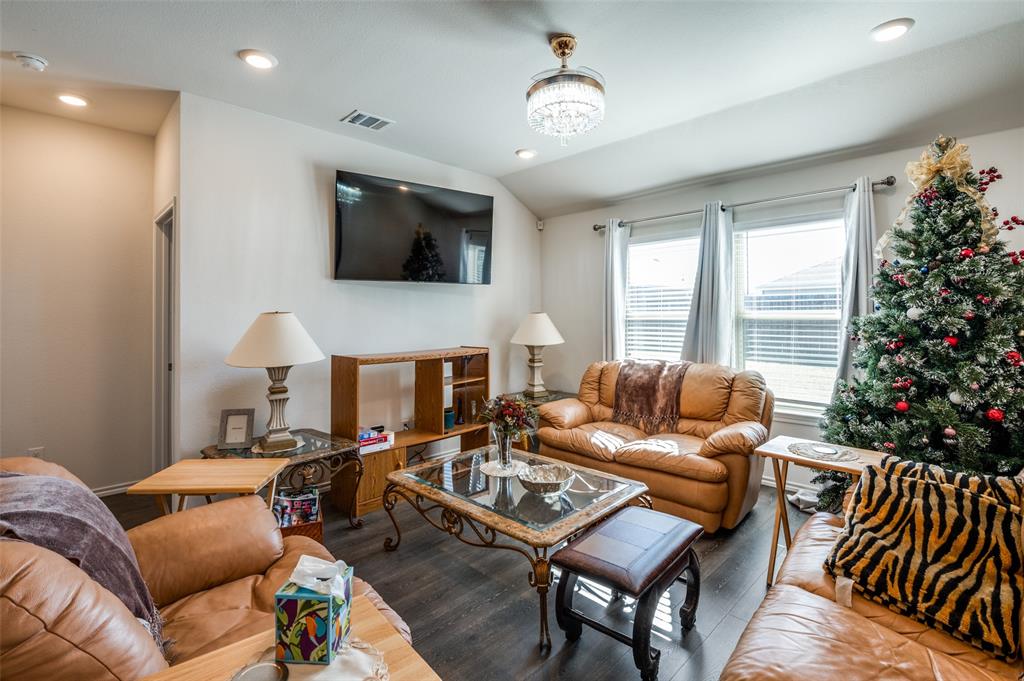 Magnolia Ph 6 - Residential Lease