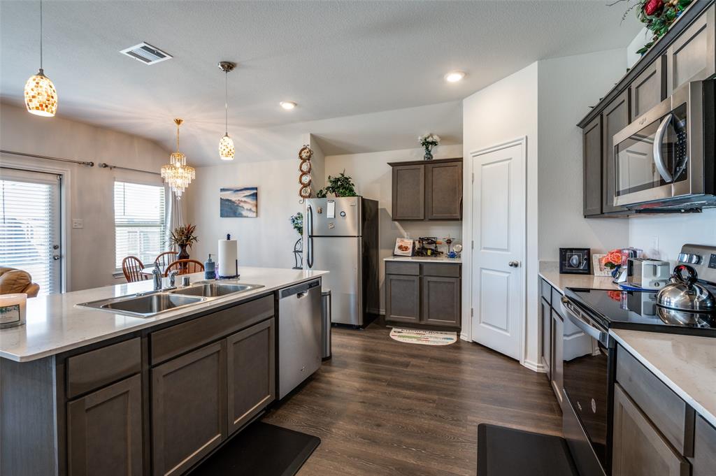 Magnolia Ph 6 - Residential Lease