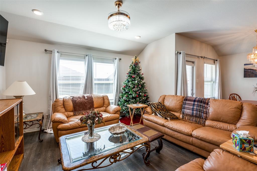 Magnolia Ph 6 - Residential Lease