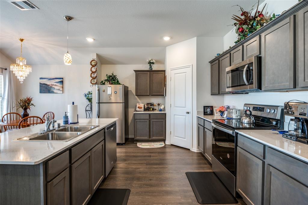 Magnolia Ph 6 - Residential Lease