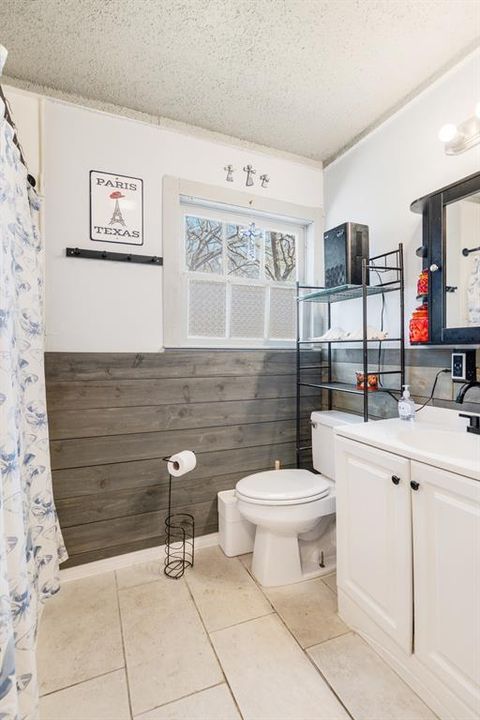 Tiny photo for 1115 SE 13th Street, Paris, TX 75460 (MLS # 21196877)