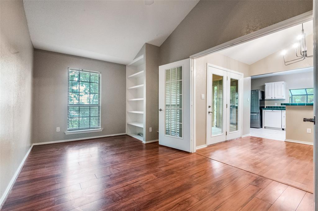 Manorhomes Of Wimbledon Condo - Residential