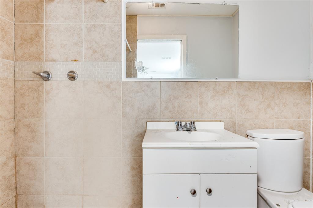 PARK ROW ADD - Residential Lease