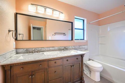 Tiny photo for 445 Trail View Lane, Garland, TX 75043 (MLS # 21244274)