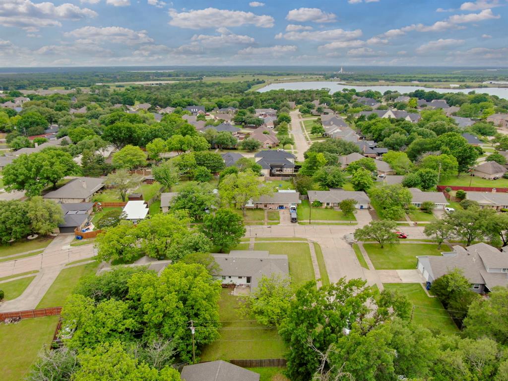 Colonial Estate #1 - Residential