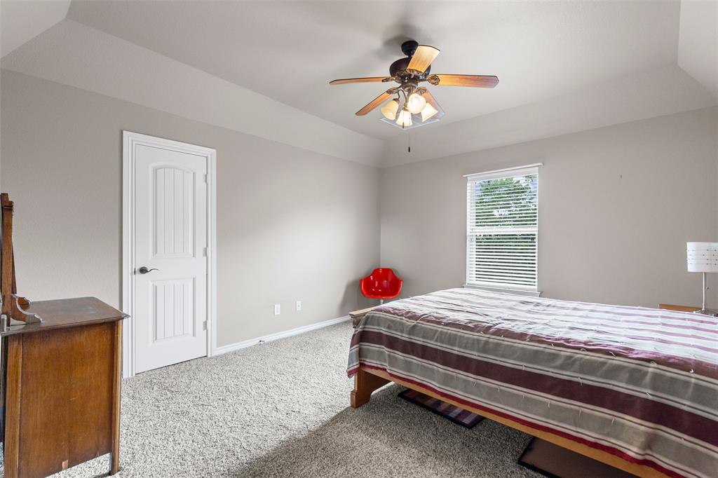 Burleson, Texas 76028, United States, 4 Bedrooms Bedrooms, ,4 BathroomsBathrooms,Residential,Pending,149665