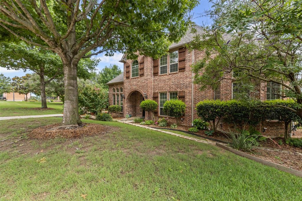 711 Flamingo Circle
