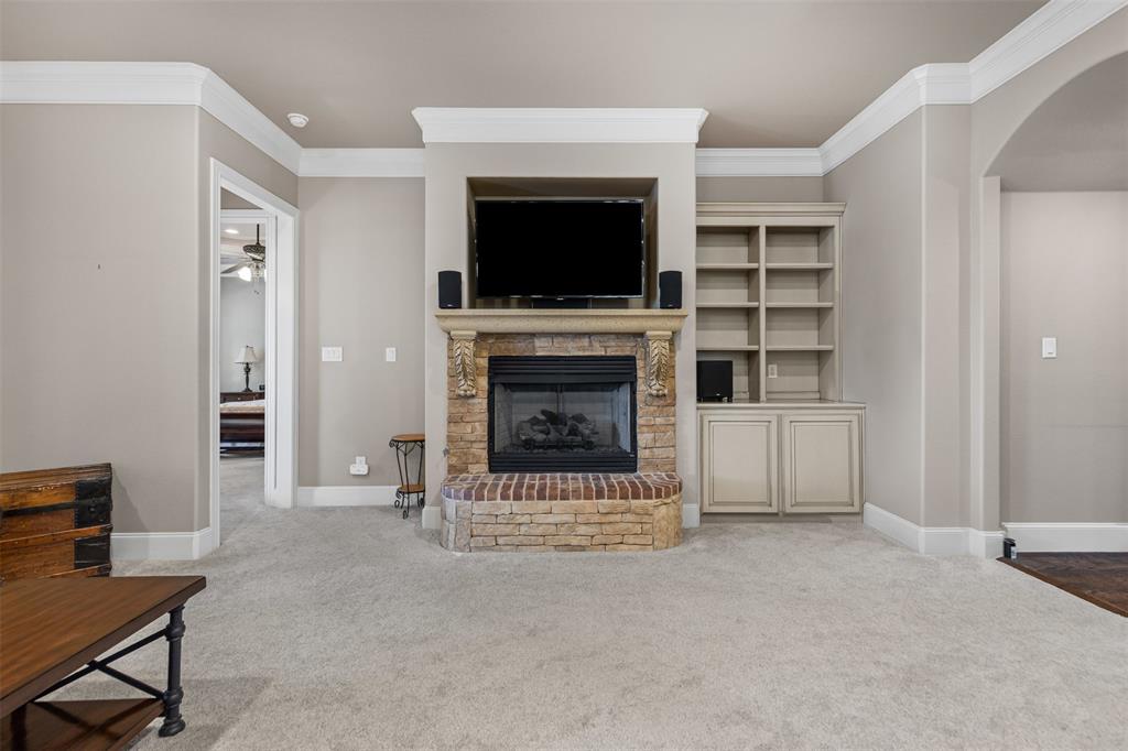 Burleson, Texas 76028, United States, 4 Bedrooms Bedrooms, ,4 BathroomsBathrooms,Residential,Pending,149665