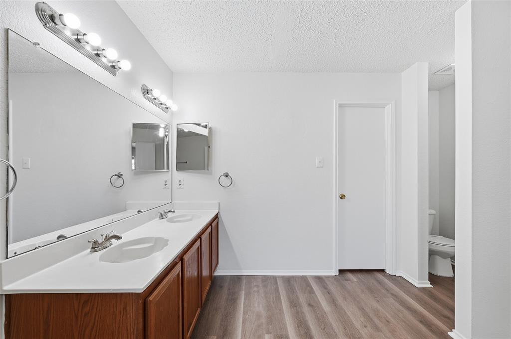 Vineyards At Heritage The - Residential