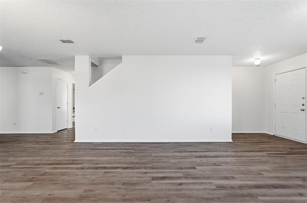 Vineyards At Heritage The - Residential