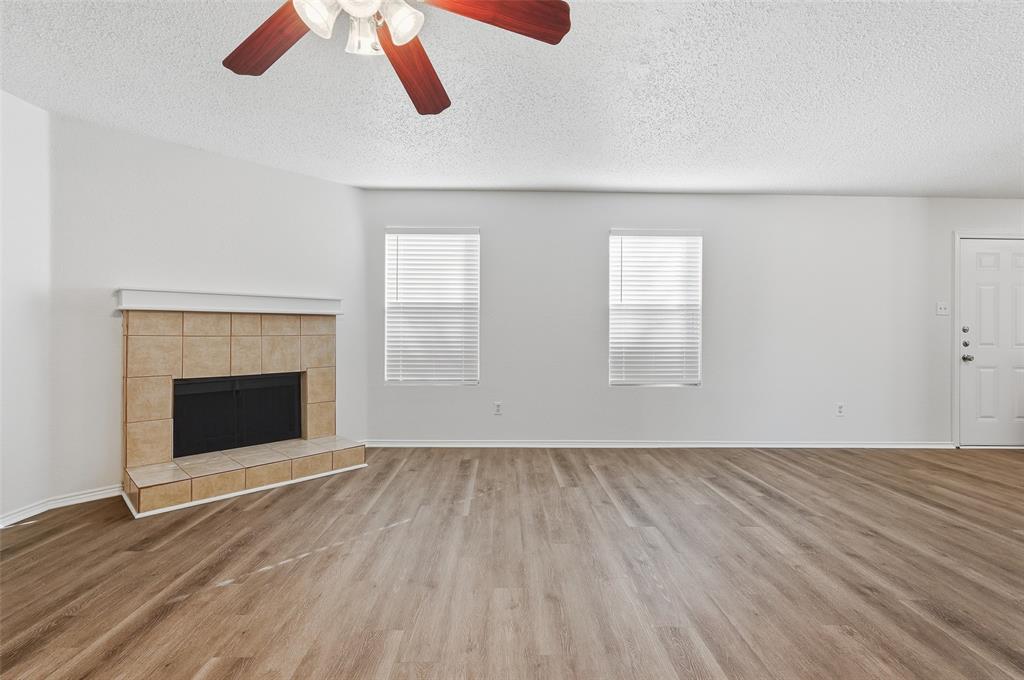 Vineyards At Heritage The - Residential