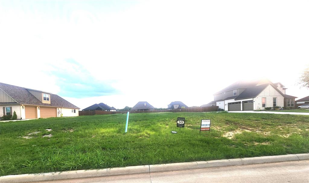 Lake Country Crossing - Land