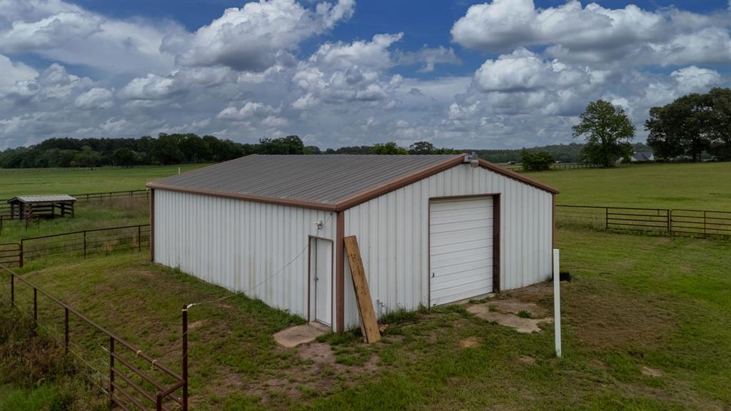 14187 Fm 1615
