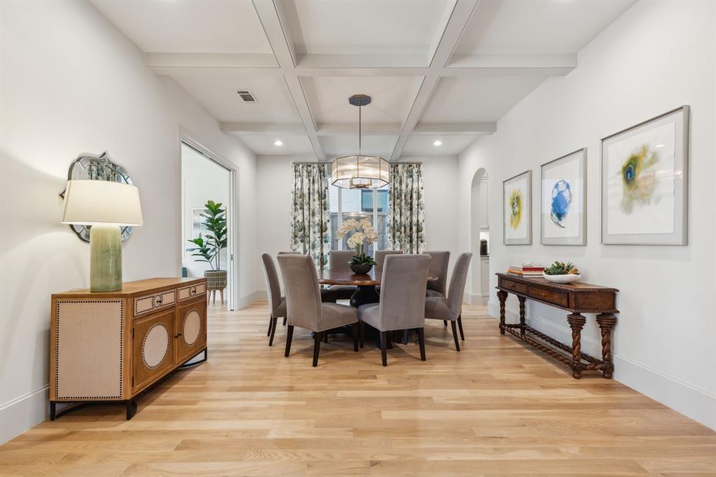 Bob-O-Links Downs - Residential