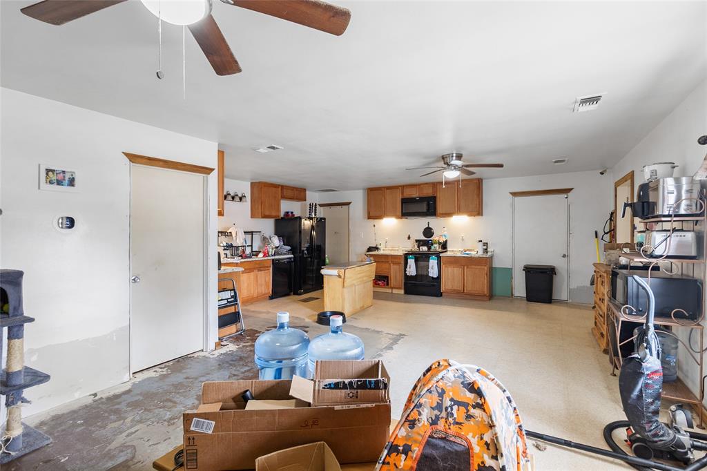 4429 W State Highway 31