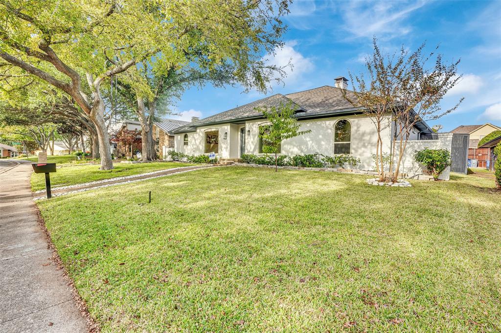 9511 Robin Meadow Drive