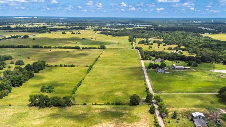 Build Your Dream Home in the Country!
Welcome to a peaceful country living just minutes from Quinlan and located in the highly rated Lone Oak ISD. These nine spacious lots ranging from 1 acre to 1.35 acres offer a rare opportunity to build the dream home you’ve always wanted.
With utilities available at the road and trees already cleared, these properties are ready to build your perfect home. Enjoy wide-open pasture views, fresh air, and quiet surroundings, all while staying close to town conveniences.
Residential zoning protects your investment—no mobile homes allowed—making this the perfect spot for a custom home or barndominium.
Don’t miss your chance to own a slice of Texas countryside in a growing area with great schools and room to breathe.