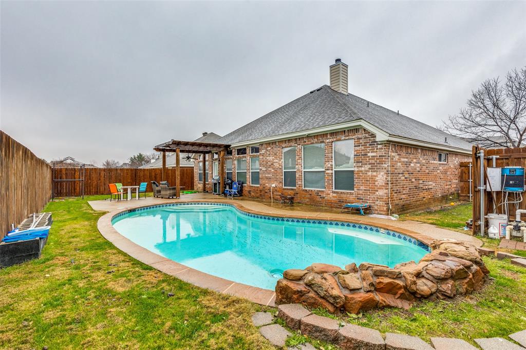 Mistletoe Hill Ph I & II - Residential Lease