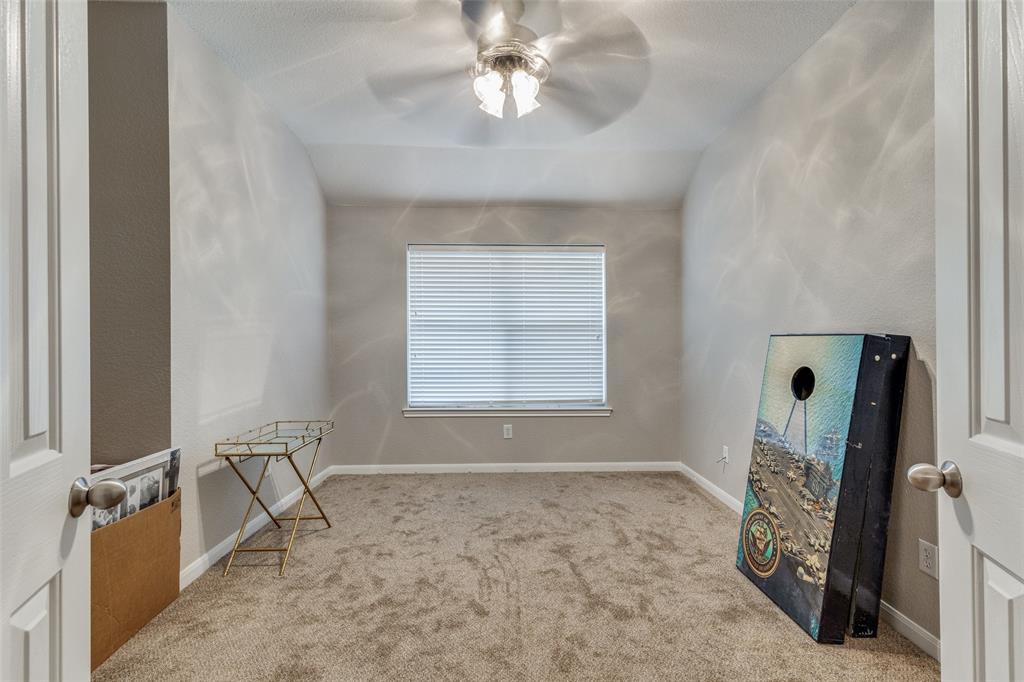 Mistletoe Hill Ph I & II - Residential Lease